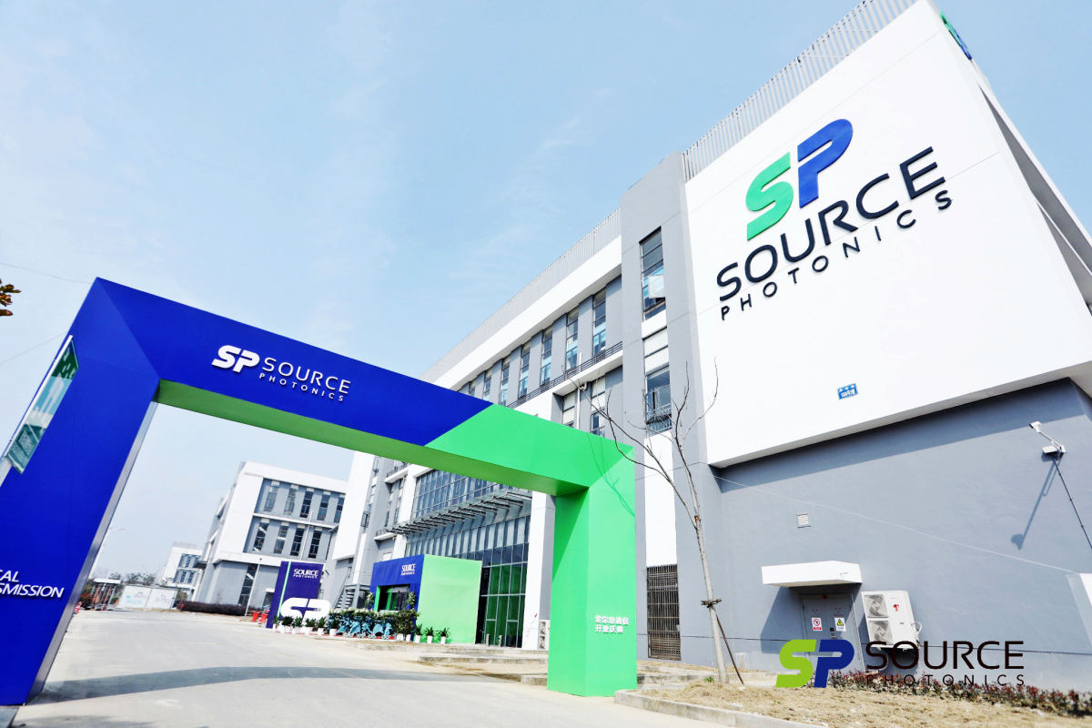 索爾斯開(kāi)業(yè)慶典門頭設(shè)計(jì)