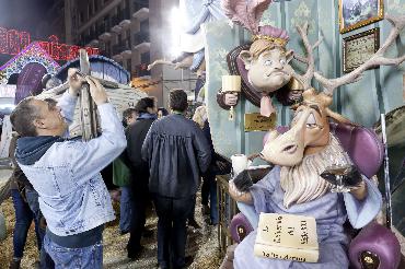 點(diǎn)擊瀏覽下一頁