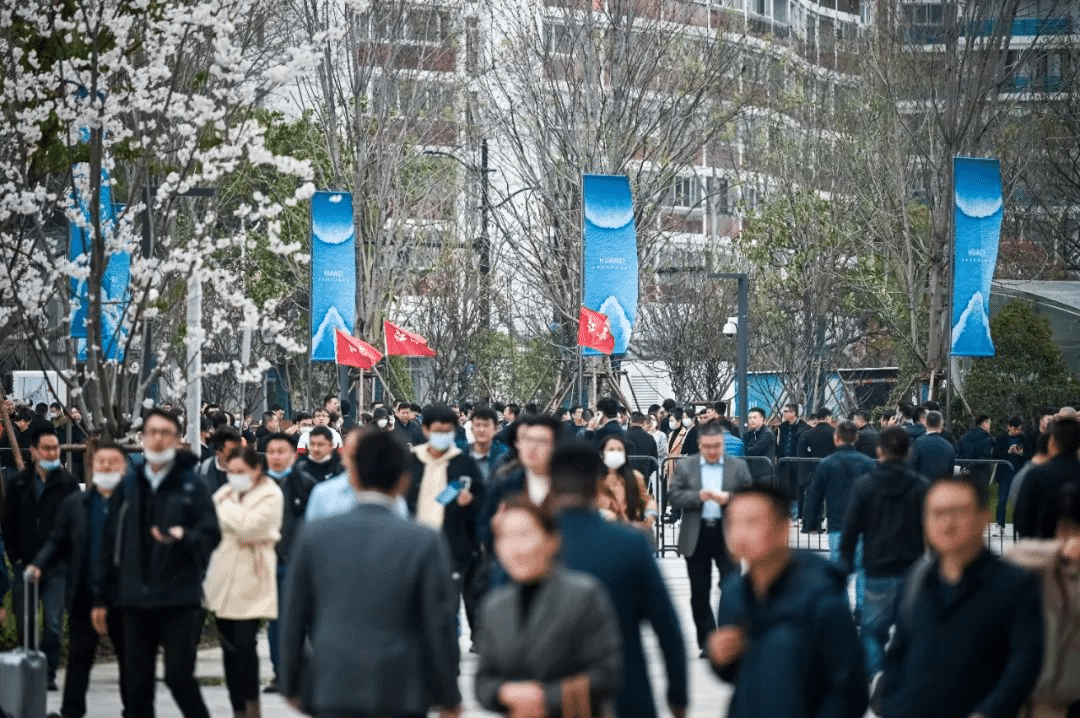 潮起海闊，共建此時——華為春季旗艦新品發(fā)布會全回顧