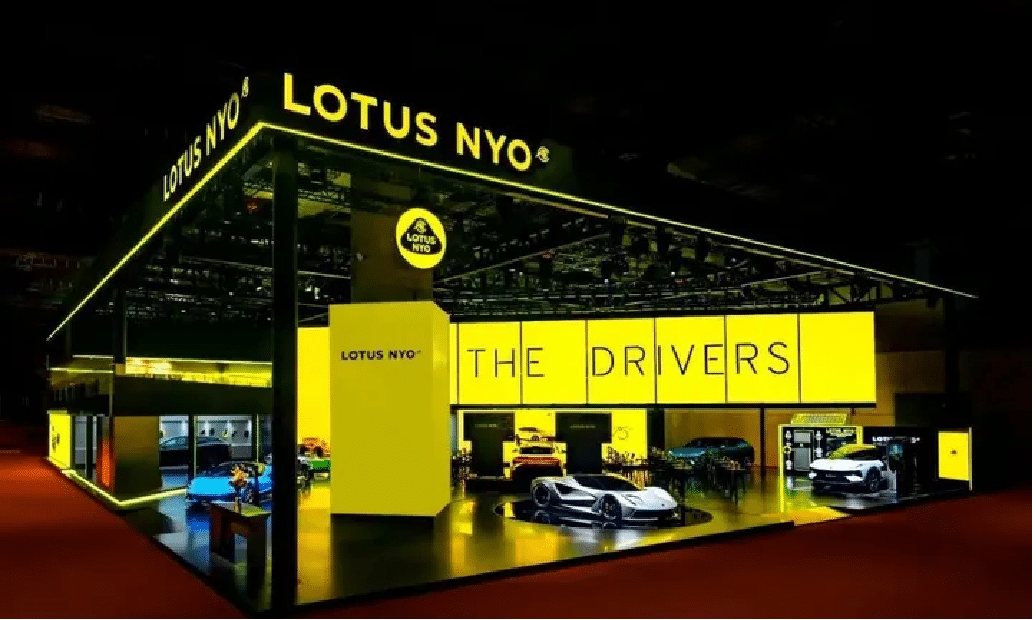 上海車展路特斯展臺(tái)活動(dòng)現(xiàn)場(chǎng)高清圖片